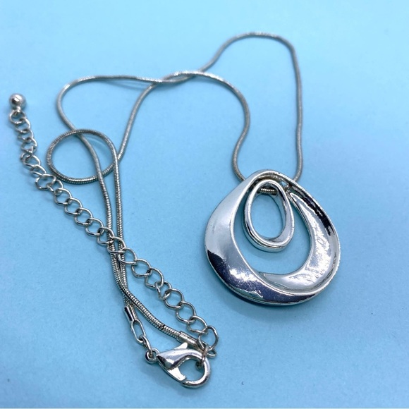 Silvertone Double Tear Drop Pendant - Picture 6 of 7